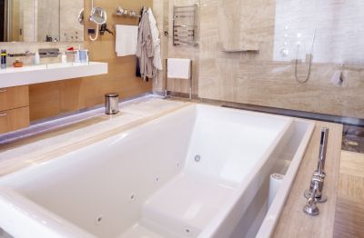 Cost of Bathtub Installation in Laredo, TX